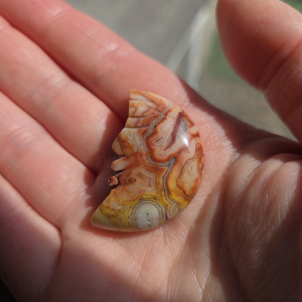 Crazy Lace Agate Moon Face